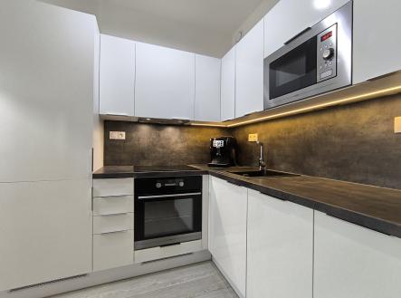 Pronájem bytu, 2+kk, 50 m²