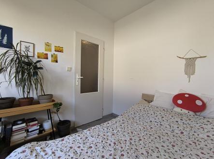 Pronájem bytu, 2+kk, 42 m²