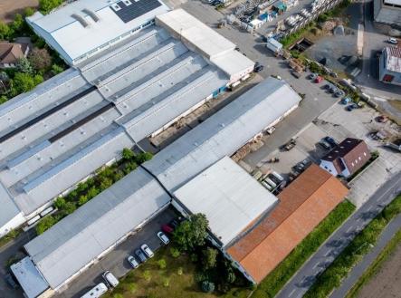 Prodej komerčního objektu, sklad, 5 167 m²