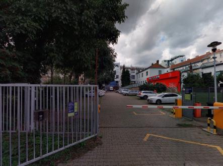 Pronájem kanceláře, 88 m²