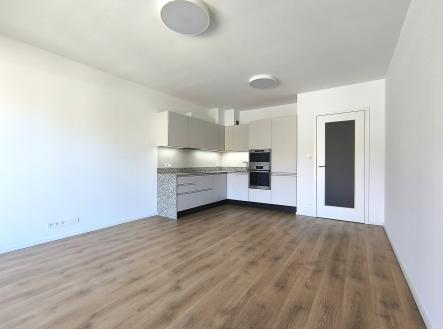 Pronájem bytu, 2+kk, 61 m²