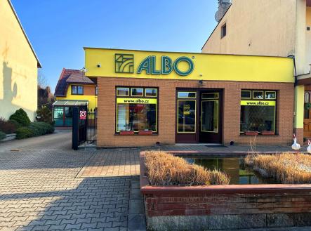 Prodej komerčního objektu, sklad, 2 800 m² obrázek
