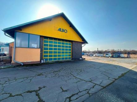 Prodej komerčního objektu, sklad, 2 492 m²