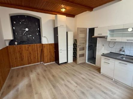 Pronájem bytu, 2+1, 100 m²