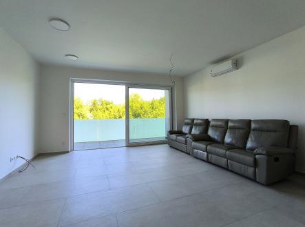 Pronájem bytu, 3+kk, 105 m²