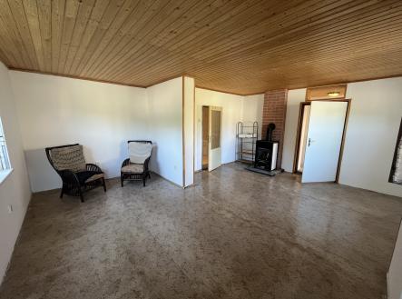 Pronájem komerčního objektu, sklad, 200 m²