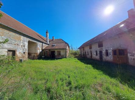 Prodej zemědělského objektu, 1 413 m²