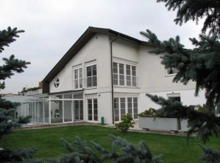 Pronájem - dům/vila, 400 m² obrázek