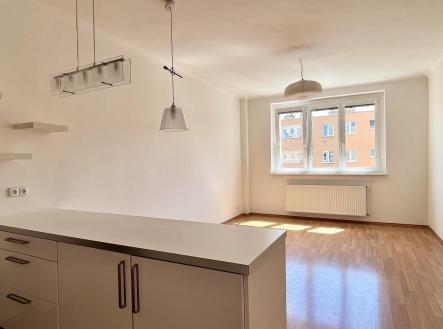 Pronájem bytu, 2+kk, 50 m²