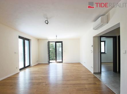 Pronájem domu/vily, 156 m²