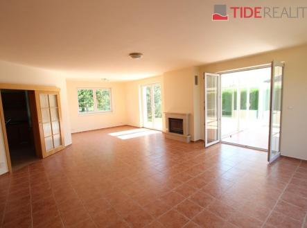 Pronájem domu/vily, 290 m²