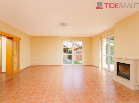 Pronájem domu/vily, 290 m²