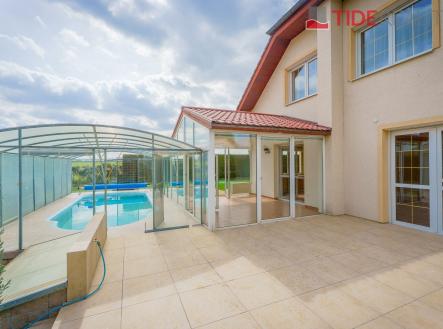 Pronájem domu/vily, 290 m²