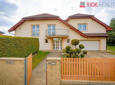 Pronájem domu/vily, 290 m²