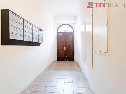 Pronájem bytu, 2+kk, 70 m²