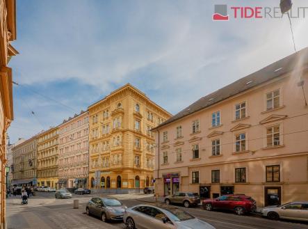 Pronájem bytu, 2+kk, 70 m²