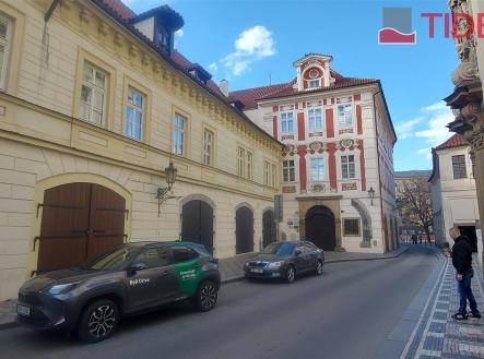 Pronájem obchodní prostor, 187 m²