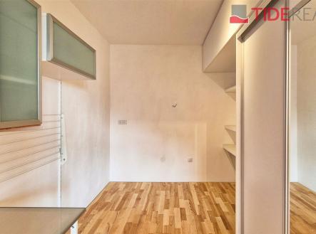 Pronájem bytu, 1+1, 46 m²