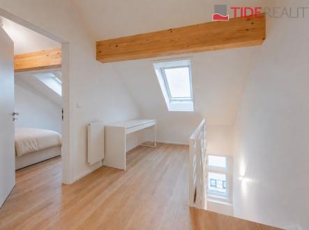 Pronájem bytu, 3+1, 95 m²