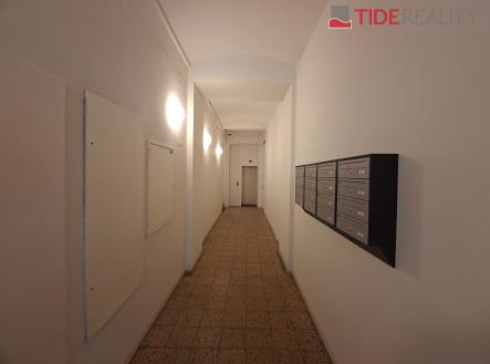 Pronájem bytu, 2+1, 70 m²