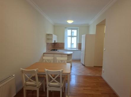 Pronájem bytu, 2+1, 70 m²