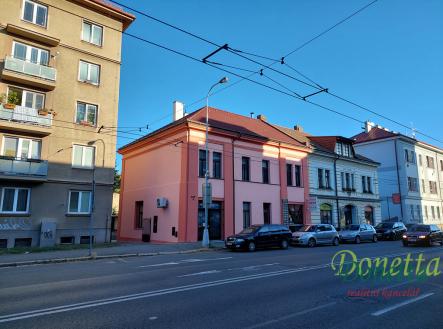 Pronájem - kanceláře, 37 m²