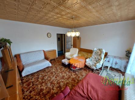 7-obyvaci-pokoj.jpg