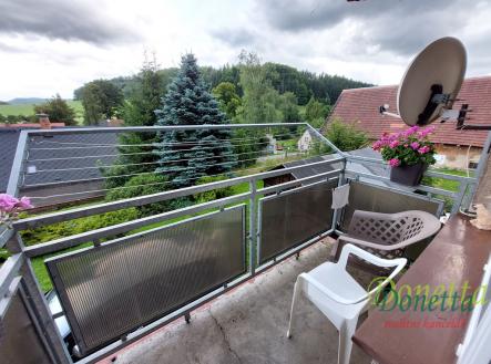 10-balkon.jpg