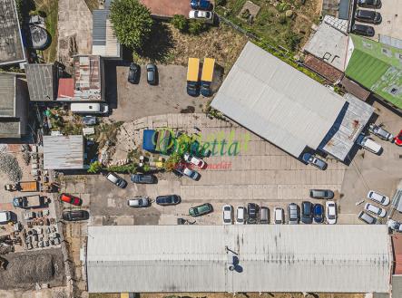 Prodej pozemku pro komerční výstavbu, 1 642 m²