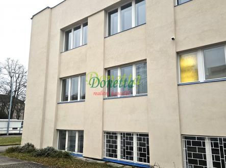 Pronájem kanceláře, 44 m²