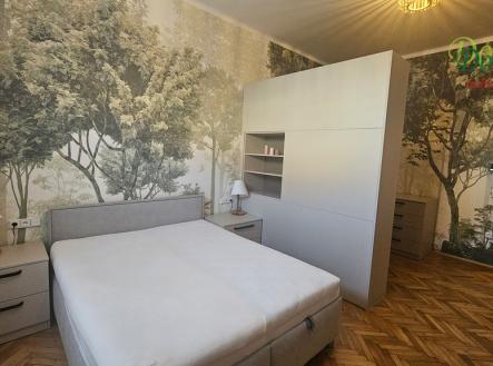 Pronájem bytu, 2+kk, 66 m²