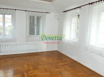 Pronájem bytu, 4+1, 162 m²