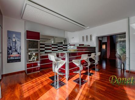 Pronájem domu/vily, 144 m²