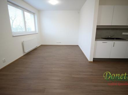 Pronájem bytu, 3+kk, 77 m²