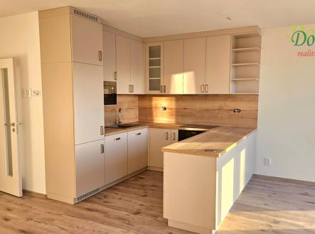 Pronájem bytu, 2+kk, 69 m²