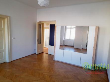 Pronájem bytu, 2+1, 84 m²