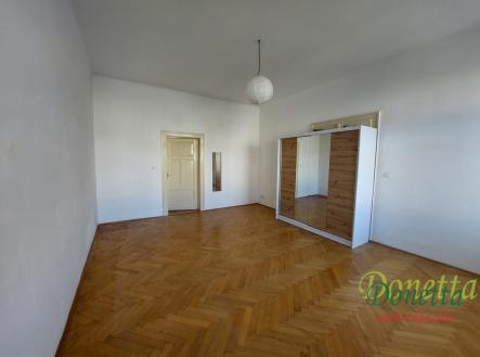 Pronájem bytu, 2+1, 84 m²