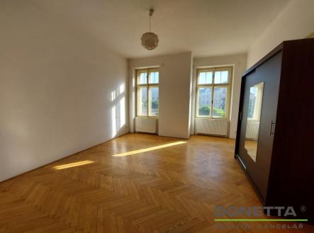 Pronájem bytu, 2+1, 84 m²