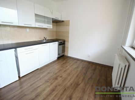 Pronájem bytu, 2+1, 57 m²