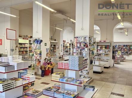 Pronájem obchodní prostory, 250 m²
