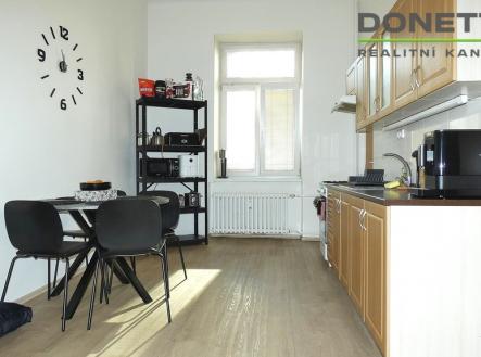 Pronájem bytu, 2+1, 77 m²