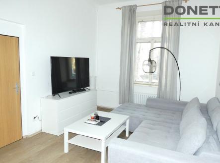 Pronájem bytu, 2+1, 77 m²