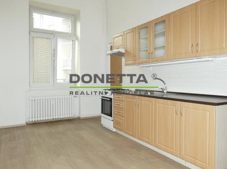 Pronájem bytu, 2+1, 77 m²