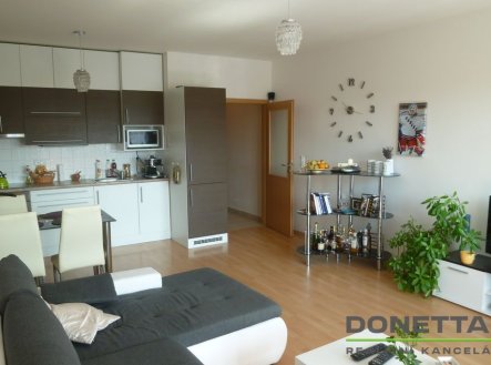 Pronájem bytu, 1+kk, 39 m²