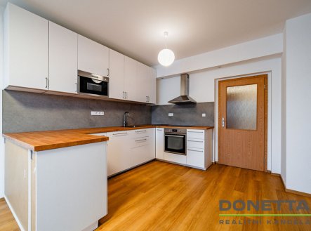 Pronájem bytu, 3+kk, 91 m²