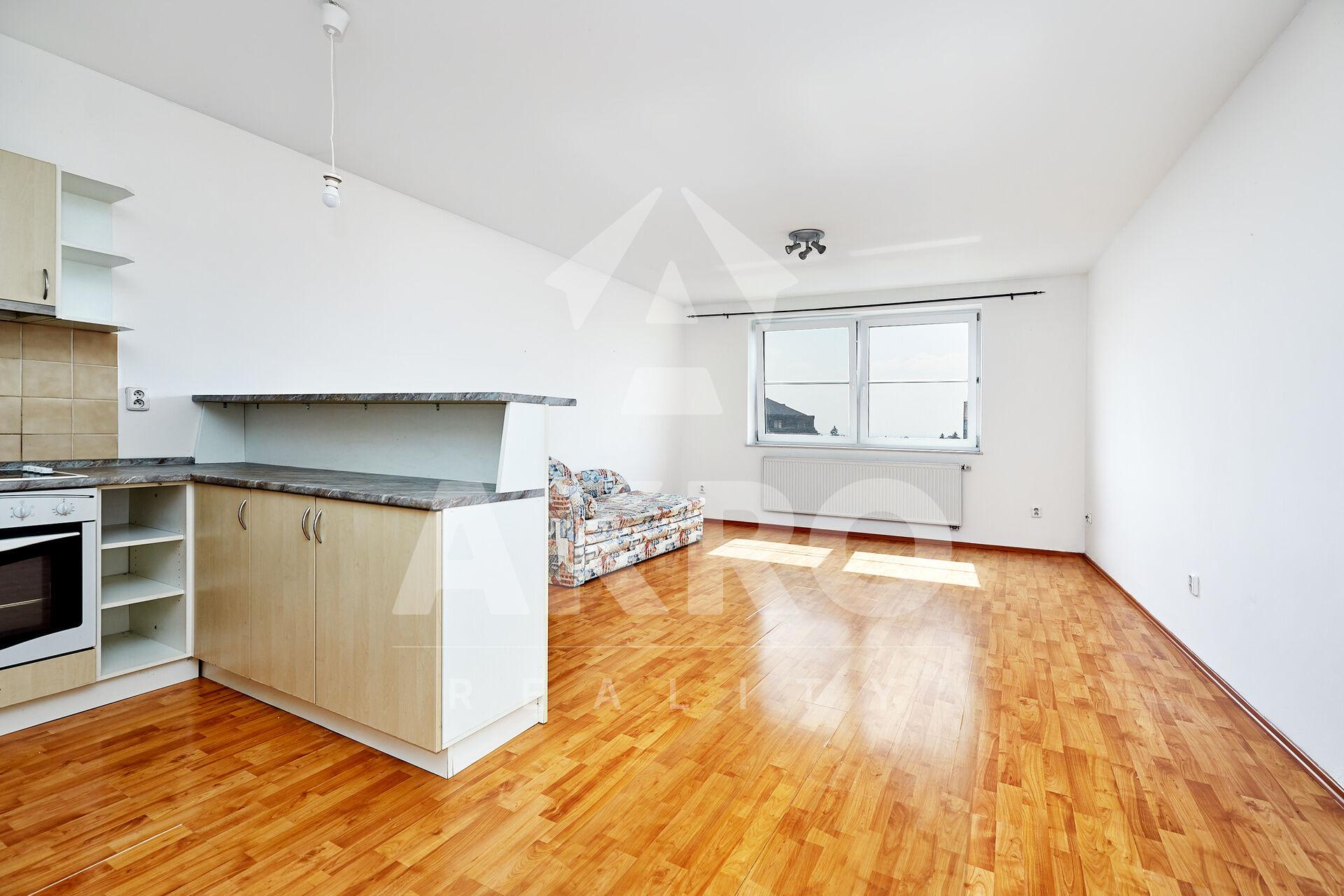 Pronájem bytu 2kk 55m2 Praha 6 Suchdol