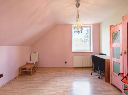 Prodej domu Chotoviny u Tábora - pokoj IIA