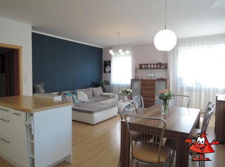 Pronájem bytu, 3+kk, 83 m²