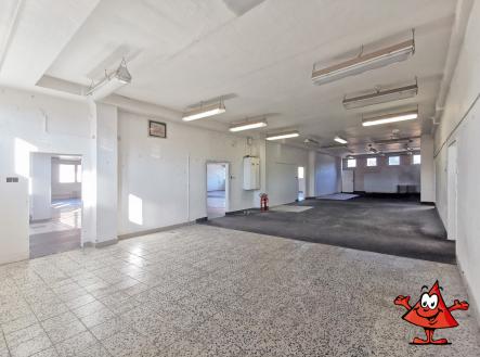 Pronájem - obchodní prostor, 621 m²