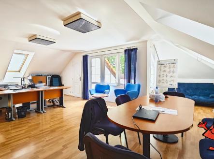 Pronájem domu Praha 5 Zličín - kancelář